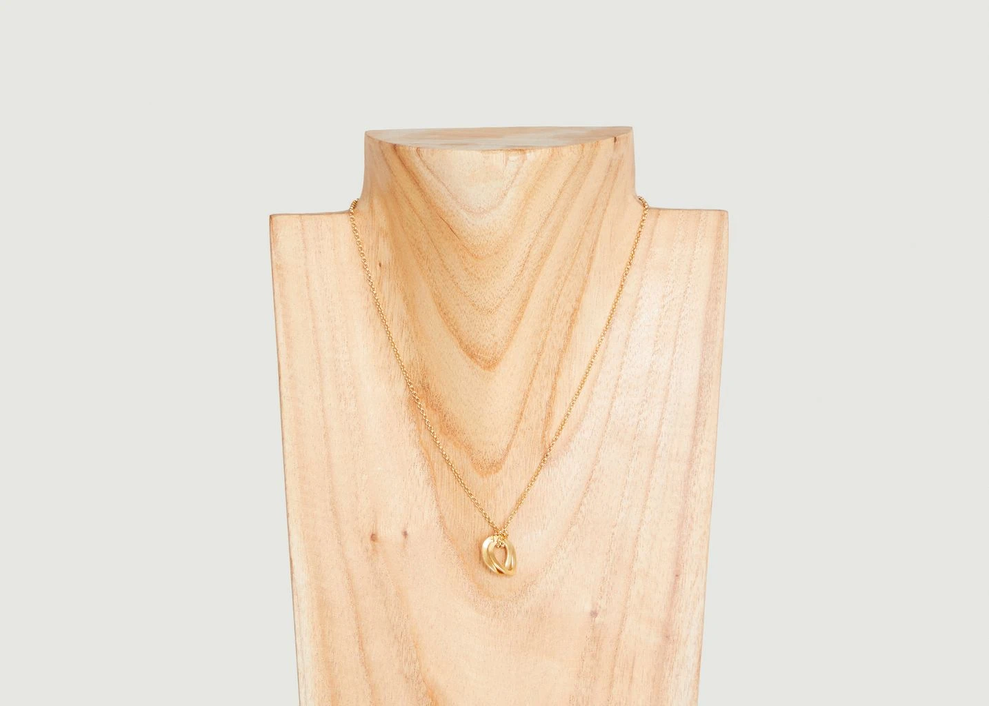 Medecine Douce Yseult Golden Necklace 3 Medecine Douce Yseult Golden Necklace